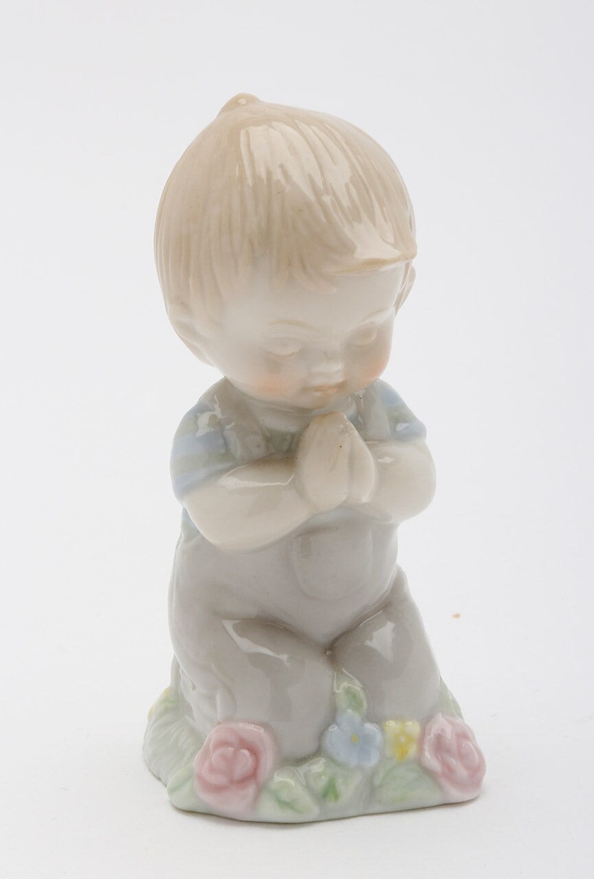 Ceramic Praying Boy Figurine, Religious D&#xE9;cor, Religious Gift, Church D&#xE9;cor, Baptism Gift