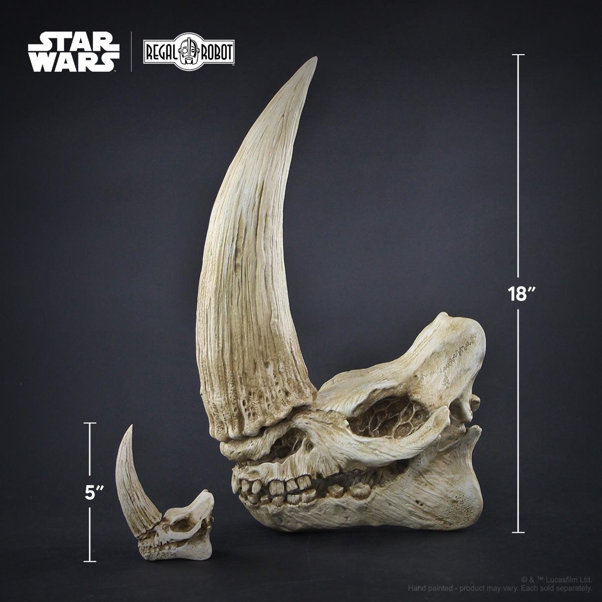 Star Wars Mudhorn Skull -The Mandalorian&#x2122; - Wall Decor Regal Robot