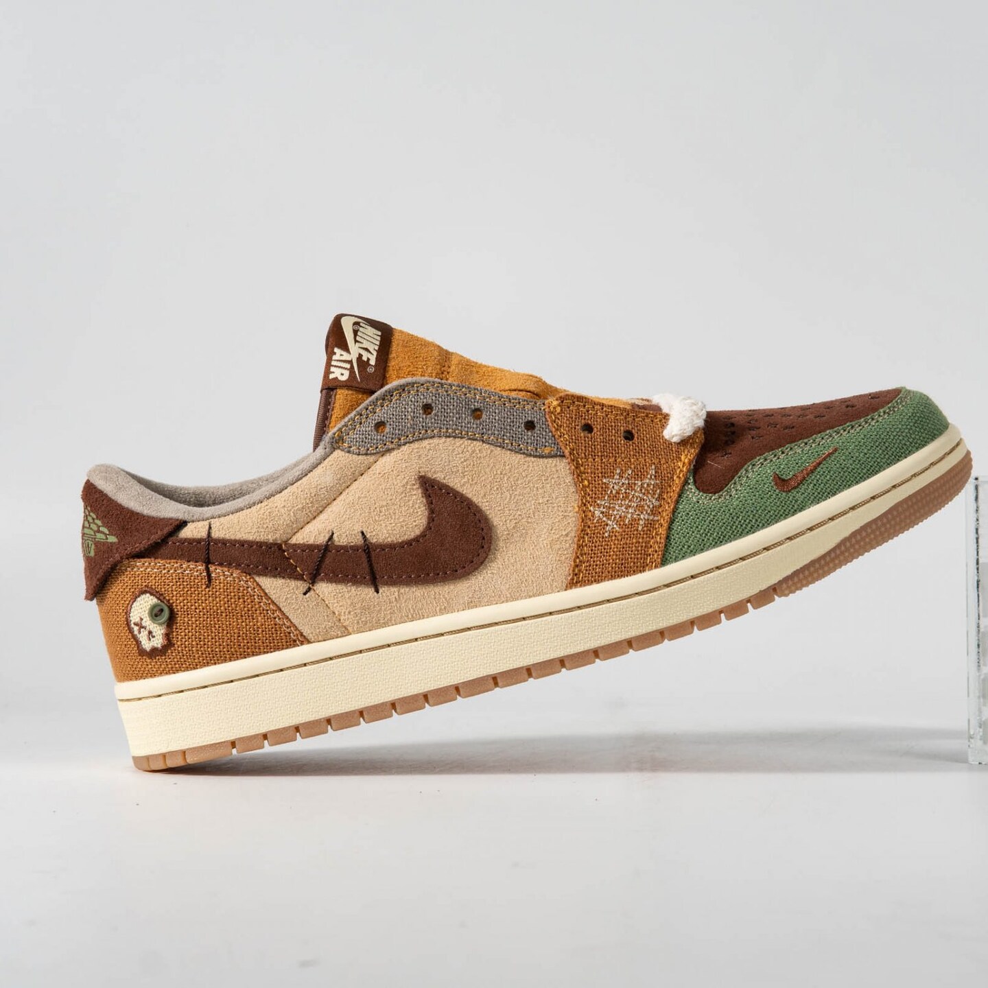 Air Jordan 1 Retro Low OG Zion Williamson Voodoo Shoes