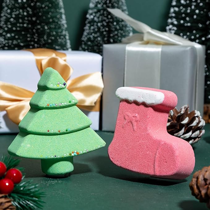 Christmas Gifts Basket for Women Men,Merry Christmas Gifts,Thank You Gifts Relaxing Bath Gifts Scented Candles Insulated Tumbler Gifts Set for Wife Best Friends Sister Mom