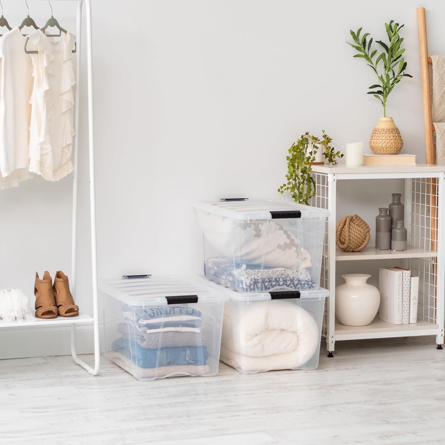 IRIS USA 72 Qt Stackable Plastic Storage Bins with Lids, 6 Pack, Latches, Durable Nestable Containers, Secure Pull Handle - Clear