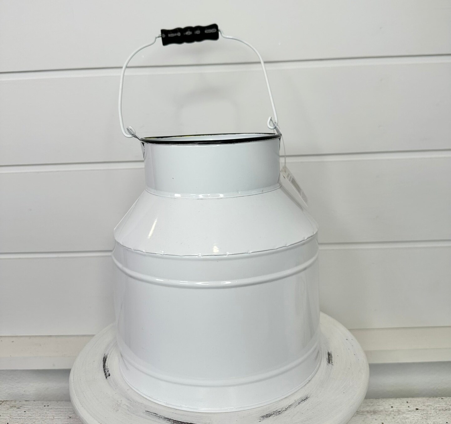 Black &#x26; White Enamel Metal Milkcan Planter - 8.5&#x22;x7.5&#x22;x7.5&#x22; - Rustic Farmhouse Decor - Vintage Home Decor (CTY36695-YLW)