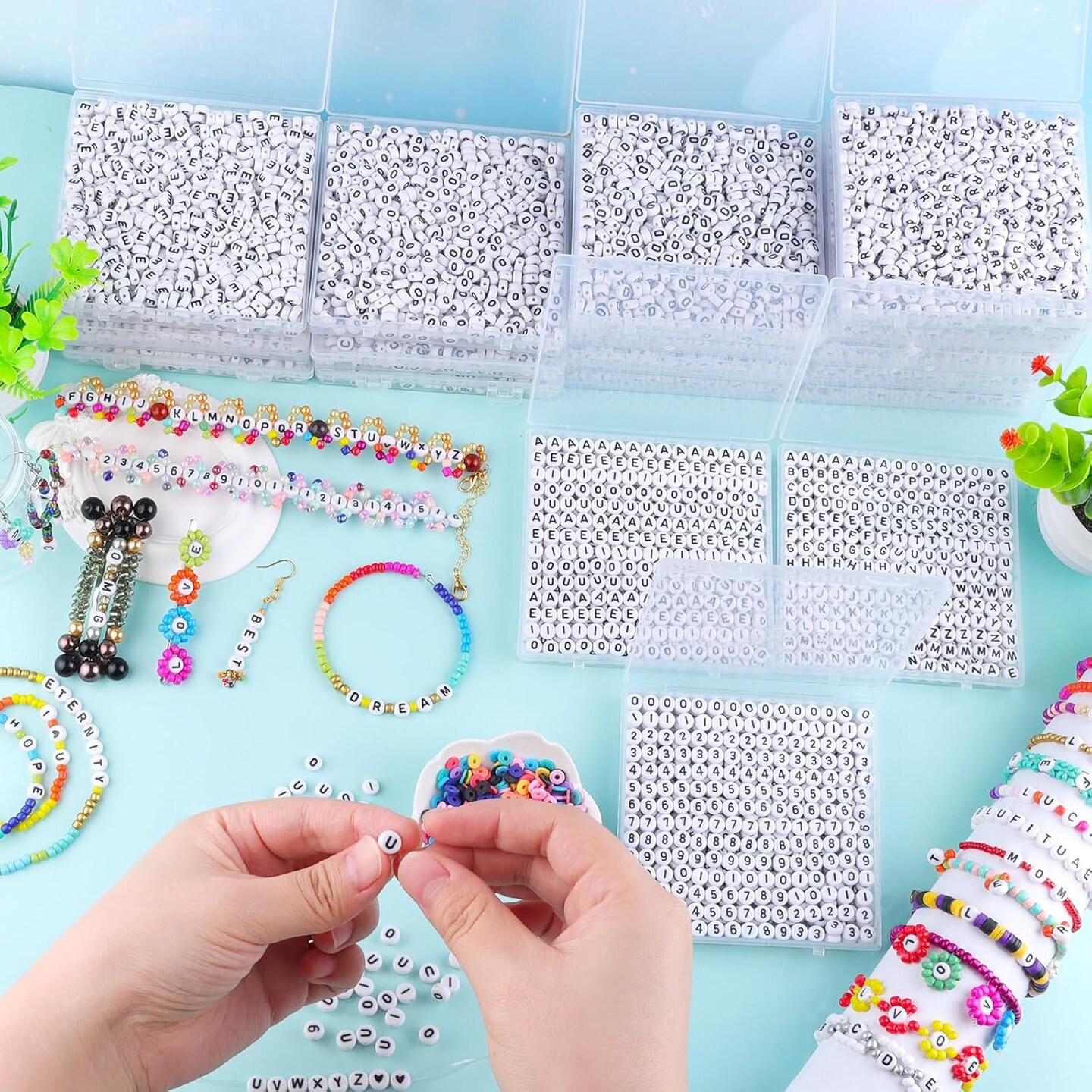 500pcs Letter Beads - Alphabet Beads for Friendship Bracelets & DIY Jewelry Making Kit