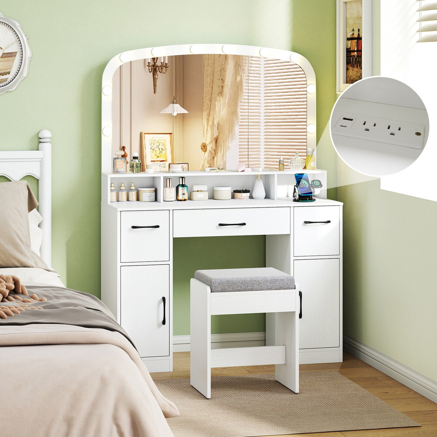 Vanity Table Set LED Mirror Makeup Desk With Stool Charging Station