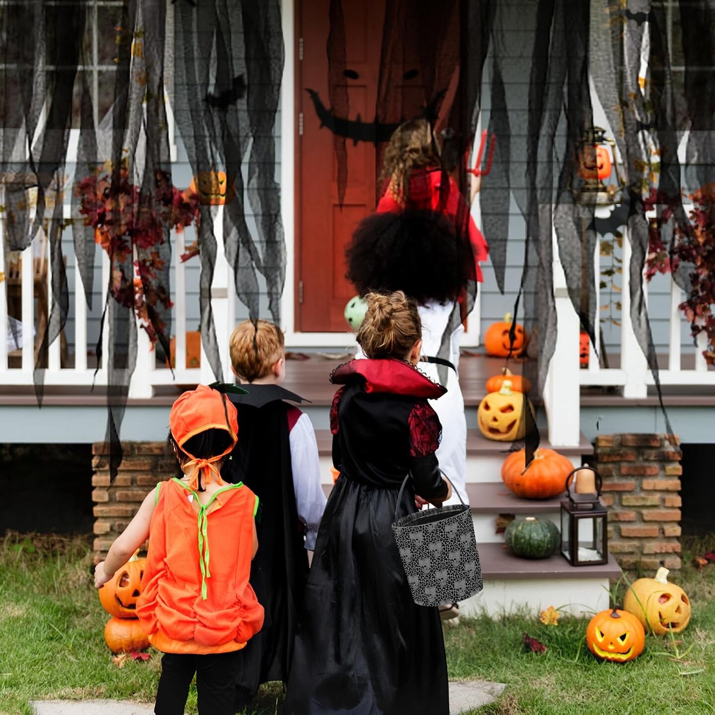 Trick Or Treat Bucket - Collapsible Reusable Skull (Black) - 9.2"L x 9.2"W x 9.5"H