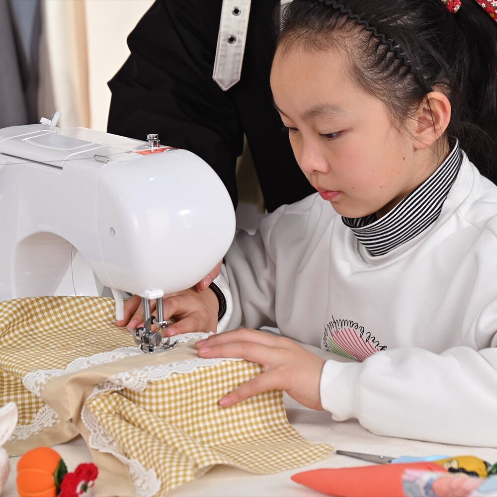 Official POOLIN EOC565 Mechanical Sewing Machine 26 Stitch Applications, Adjustable Stitch Length, With Complete Accessory Kits & Foot Pedal, 5 Included Presser Feet, Easy-to-Use Sewing Machine Holiday & Birthday Gift