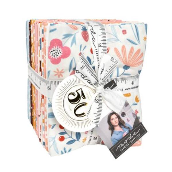 Blossoms And Blooms Fat Quarter Bundle by Elena Amo for Moda (39050AB)
