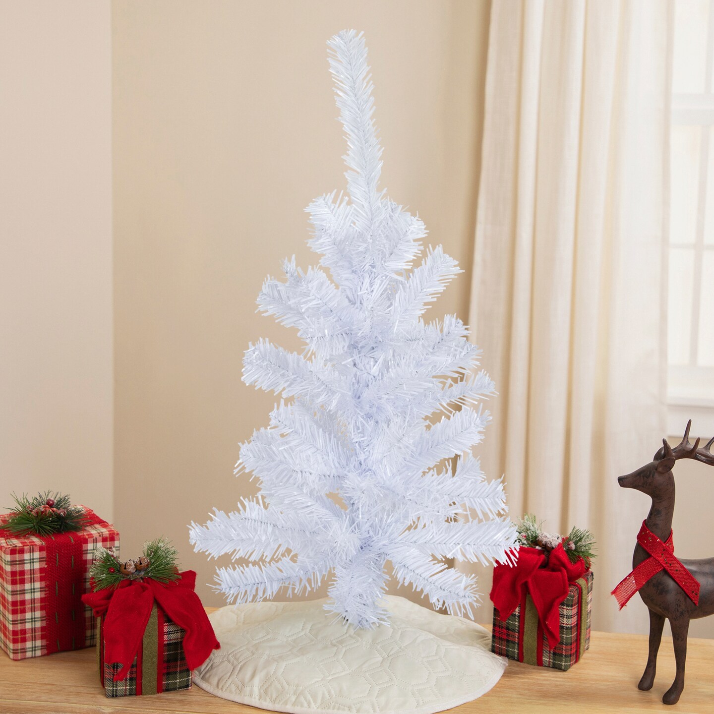 Northlight Slim Woodbury White Pine Artificial Christmas Tree - 2' - Unlit