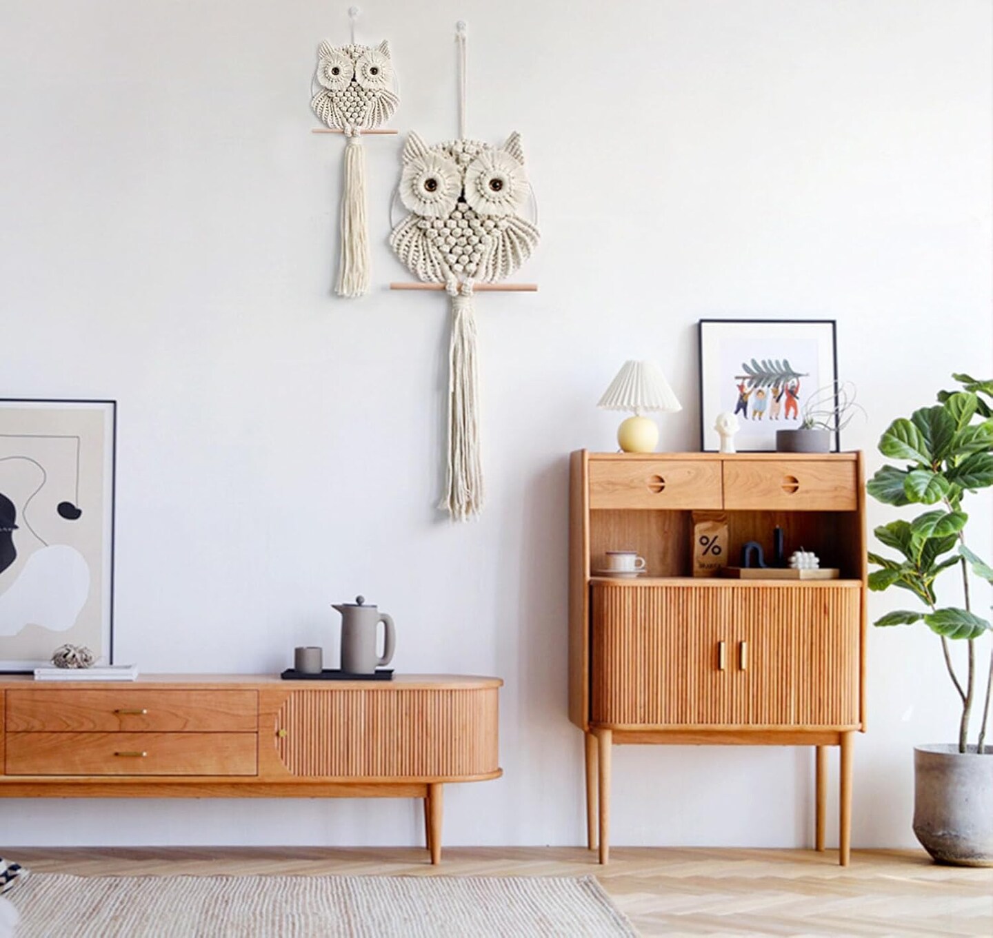 Owl Macrame Wall Hanging Hand-Woven Boho Tapestry, Owl-Themed Wall Decor for Bedroom, Living Room, or Nursery (Beige, Small)