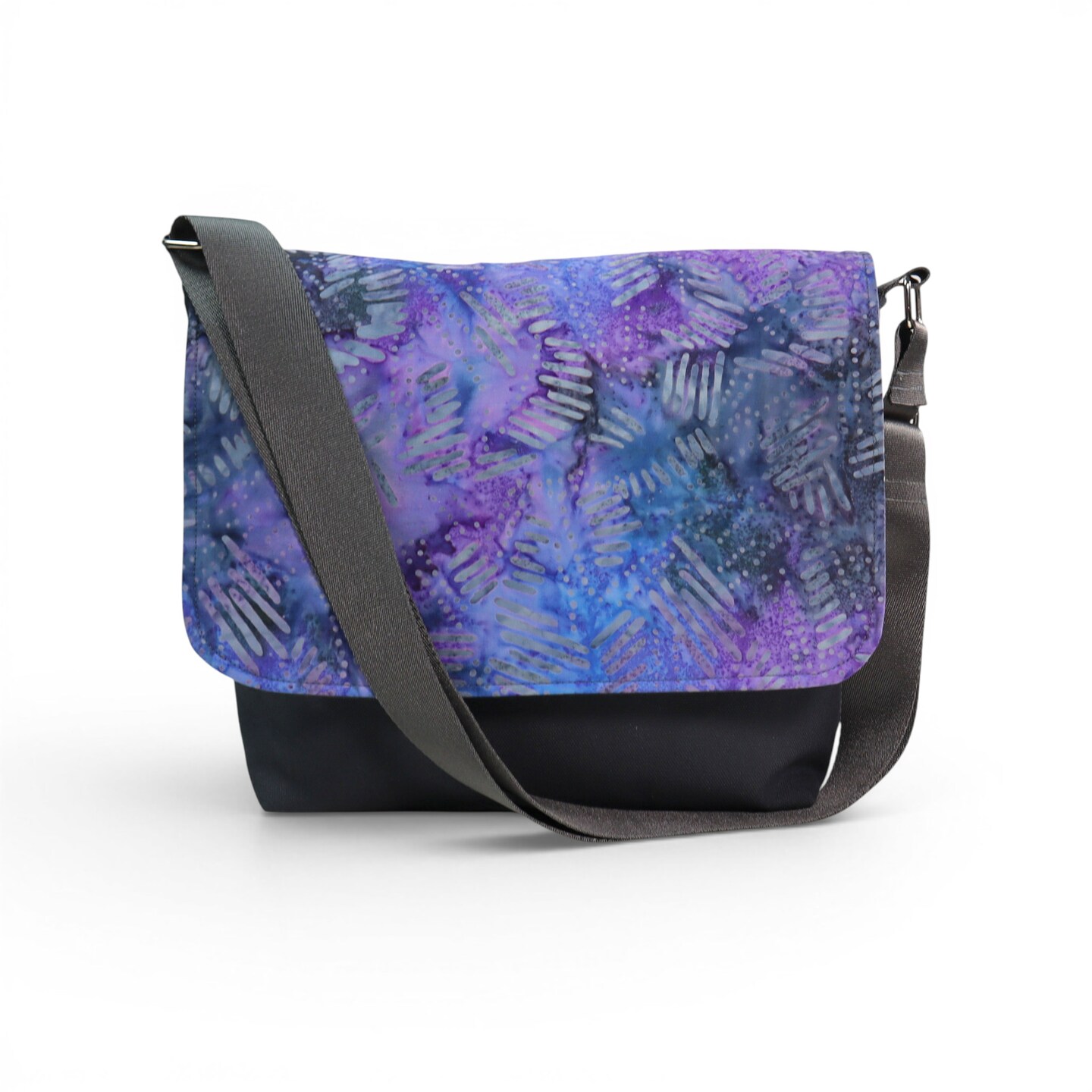 Crosscut Sewing Co.® Messenger Bag Sewing Project Kit for Beginners