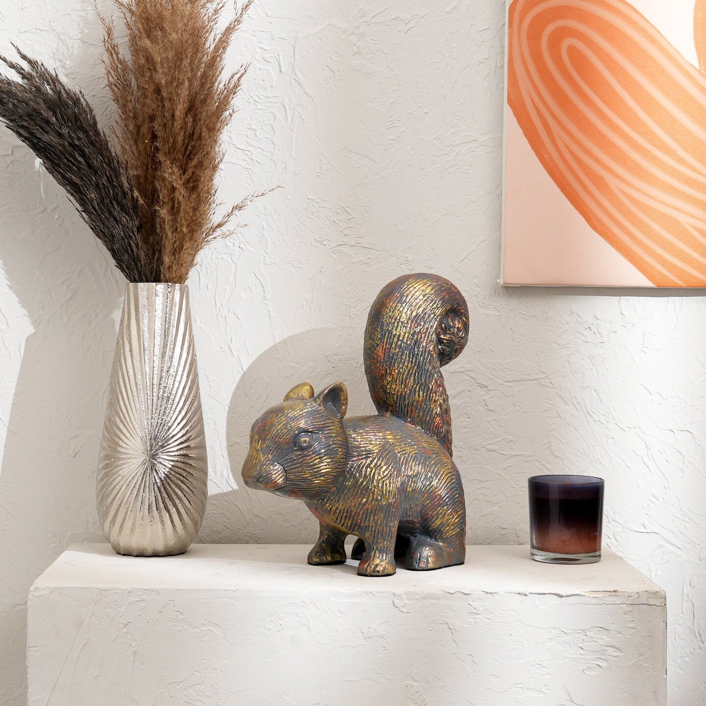 Curious Squirrel  Antique Finished Aluminum Figurine – 10.5x5x12.5" Elegant Table Decor Sculpture