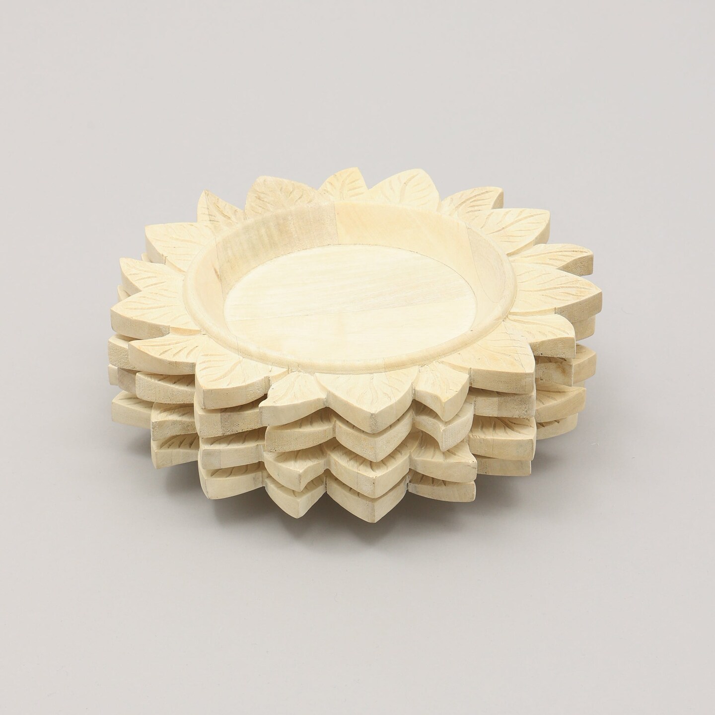 Handcrafted Natural Wood Charger Plates &#x2013; Eco-Friendly, 13&#x201D;