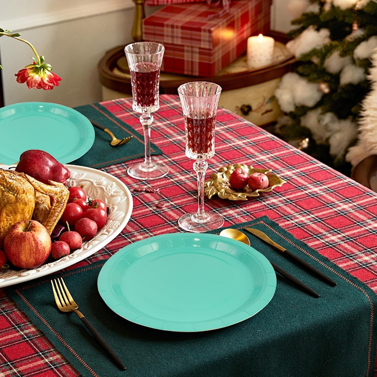 75Pcs Green Paper Plates and Napkins Party Supplies Set,Green Disposable Plates Party Supplies Includes Paper Napkins Forks Decorations for Birthday,Wedding,Christmas,Serves 25