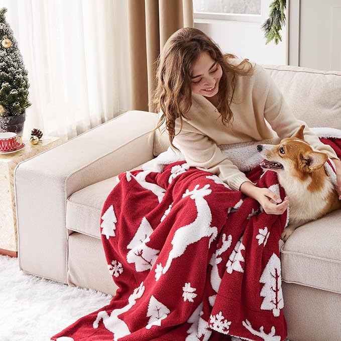 Christmas Blanket Red - Luxury Christmas Decorations Holiday Deer Blanket Warm Cozy Sherpa Blanket Gift 50&#x22;x60&#x22;