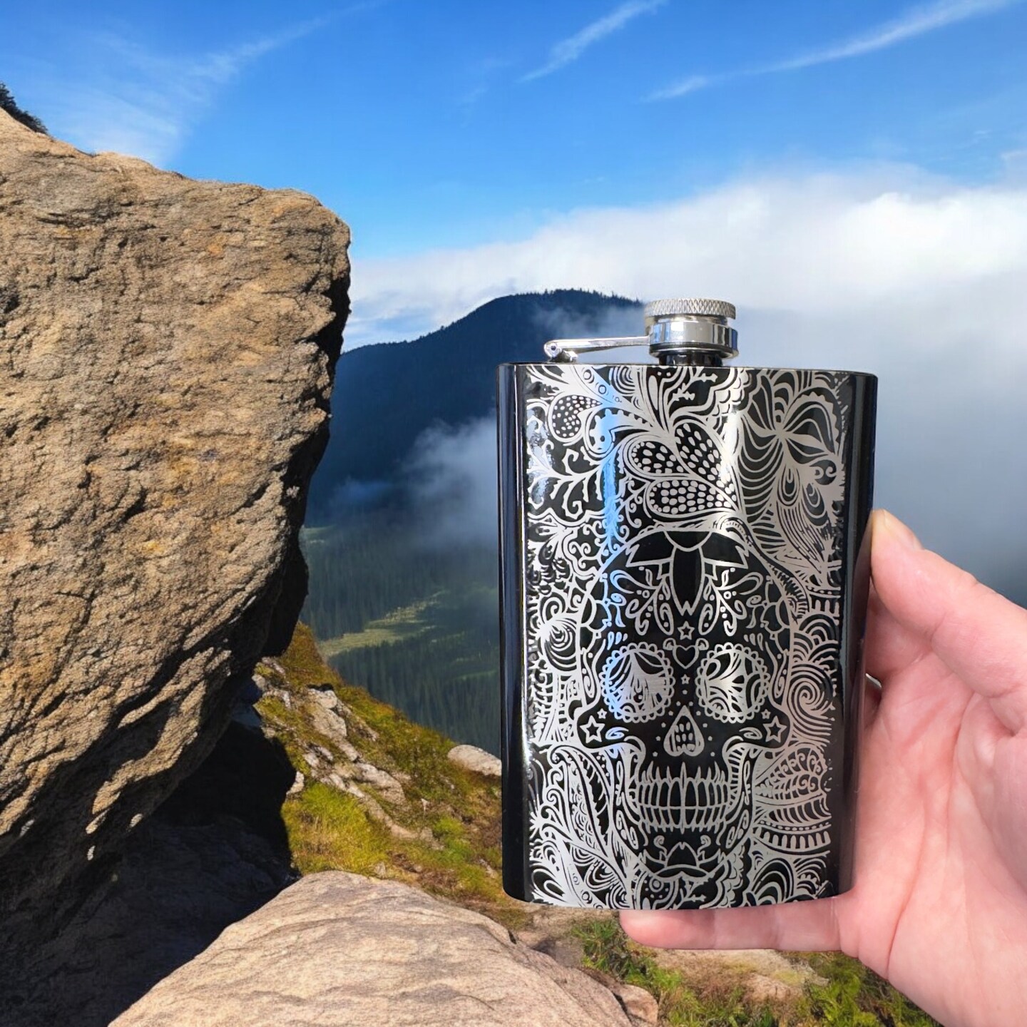 8oz BLACK Sugar Skull Pattern Flask
