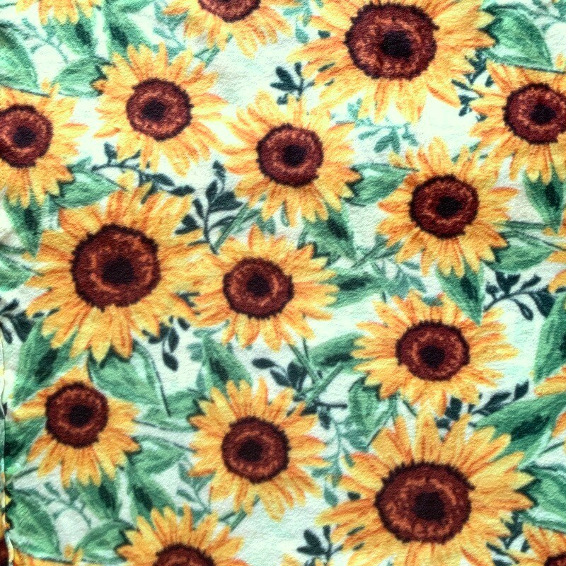 Sunflowers Anti-Pill Premium No-Sew Throw Fleece Fabric Kit (50x60)
