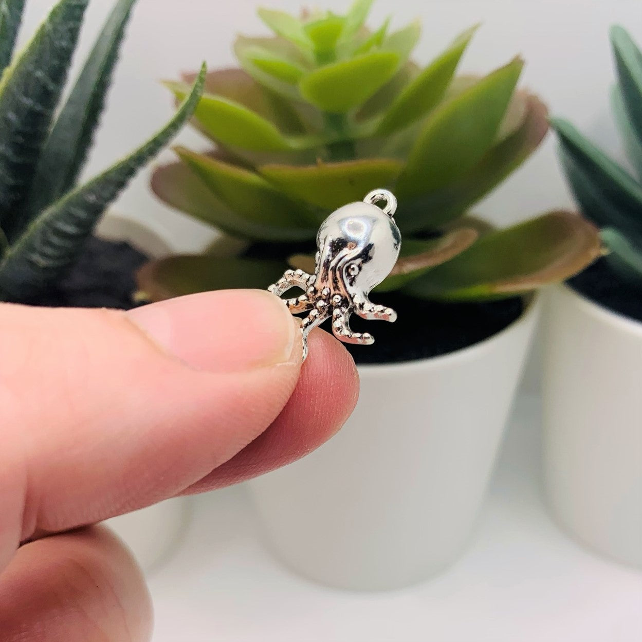 4, 20 or 50 Pieces: Small Silver Octopus Charms