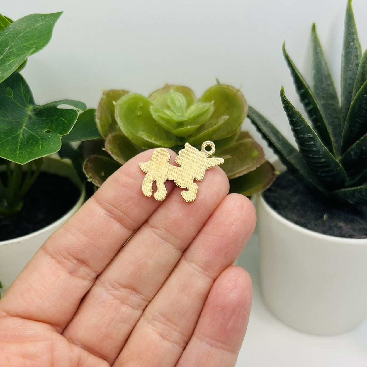 1, 4, 20 or 50 Pieces: White and Rainbow Enamel Unicorn Charms