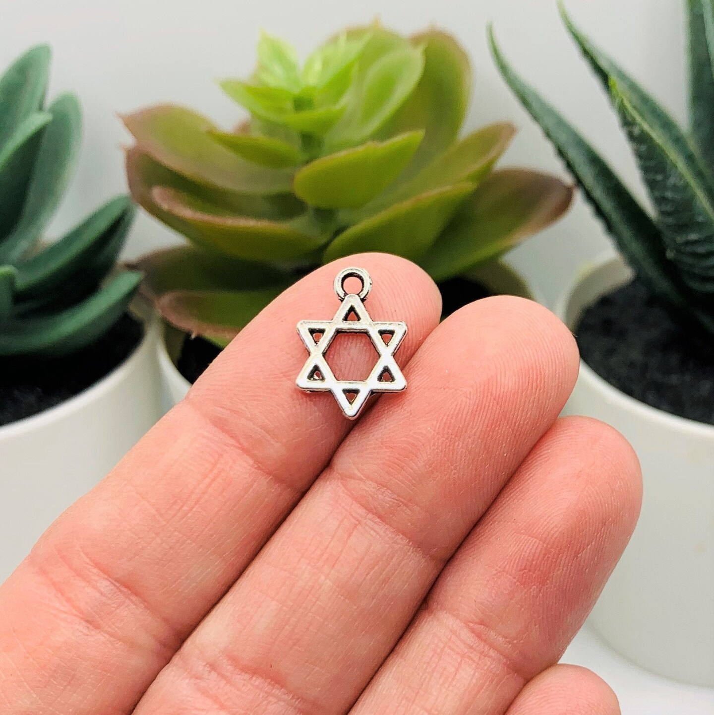 4, 20 or 50 Pieces: Silver Star of David Charms