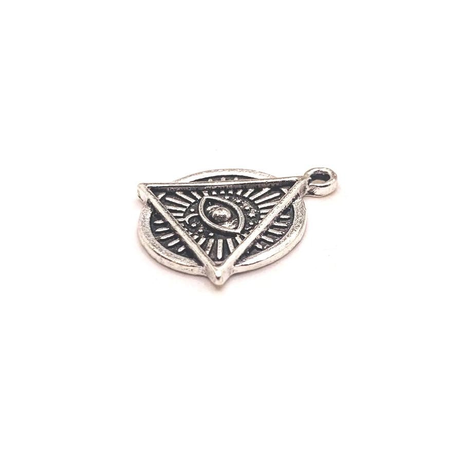 1, 4, 20 or 50 Pieces: Antiqued Silver Eye of Providence Pendant Charm