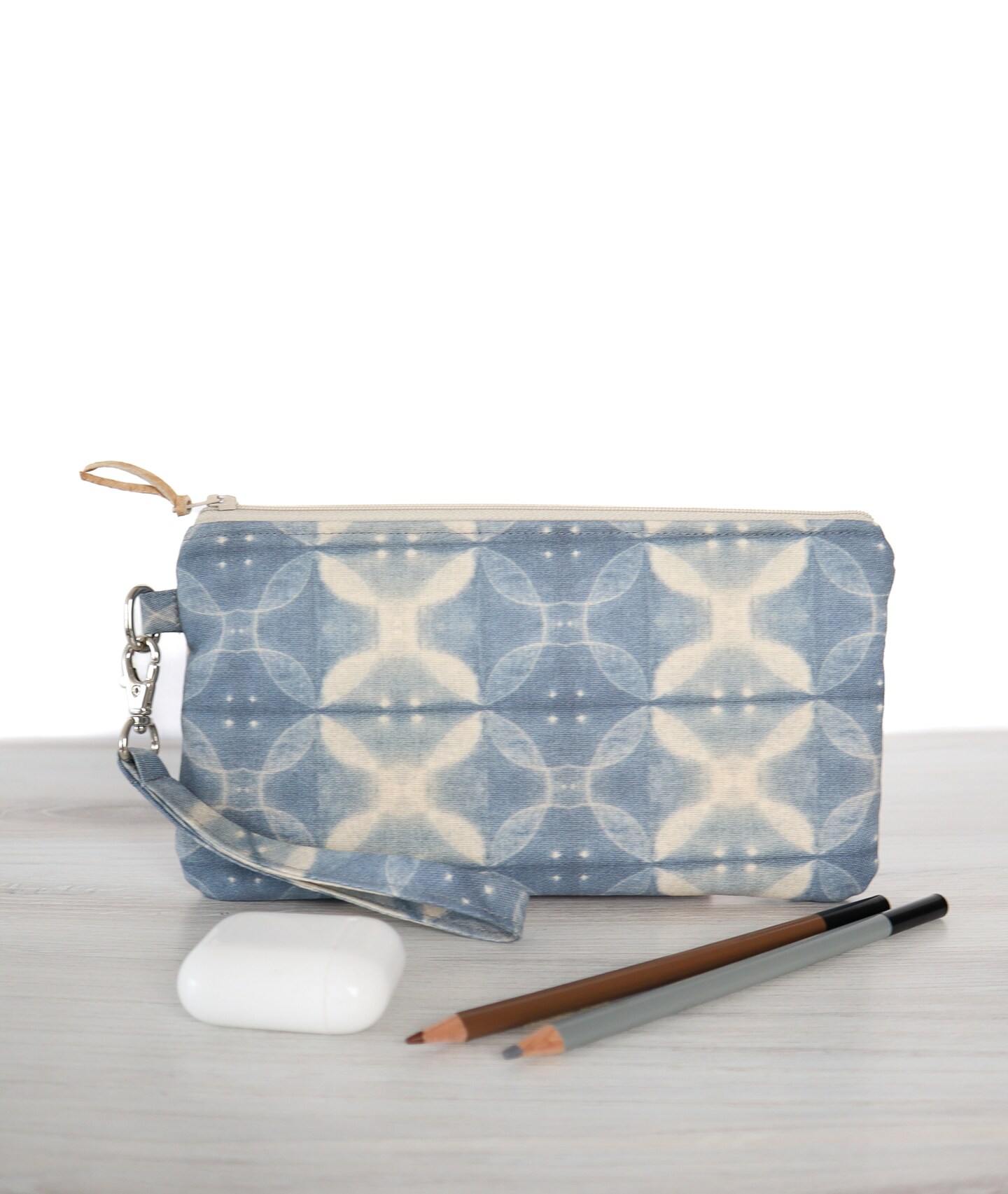 Crosscut Sewing Co.&#xAE; Wristlet Sewing Kit - Beginner Sewing Project Kit