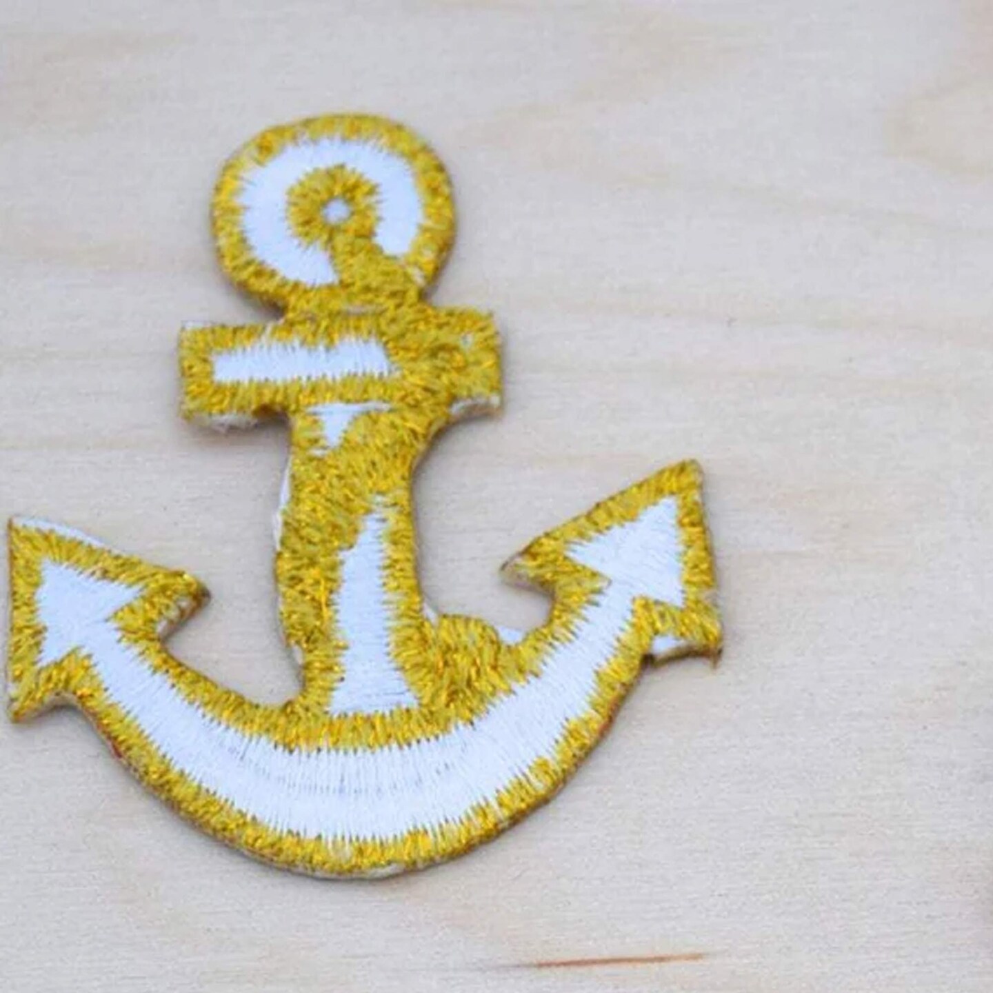 2 Pieces Small White Metallic Gold Anchor Patches Iron On Nautical Embroidered Appliques