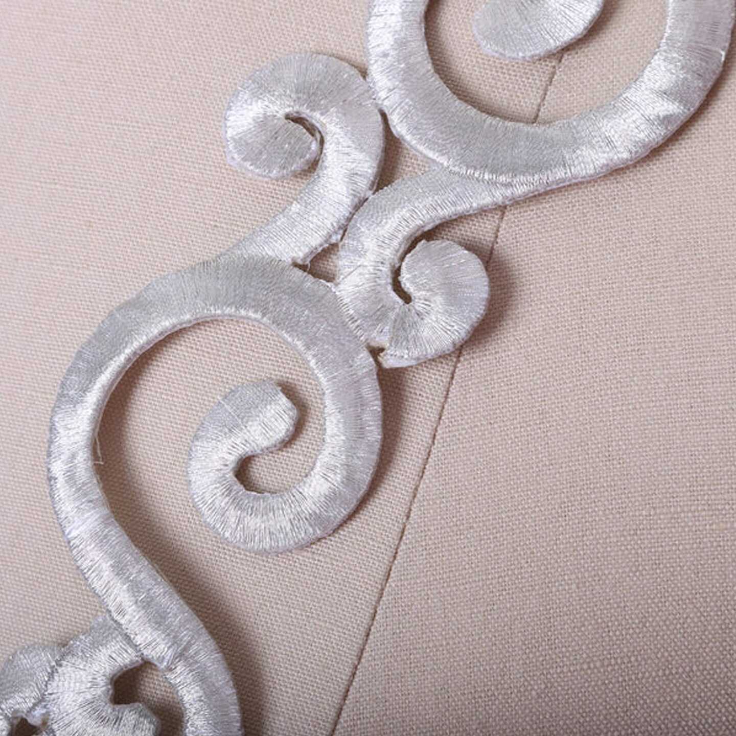 2 Pieces Metallic Silver Applique Embroidered Iron-On Patches for Neckline, Dancewear & Costume Design