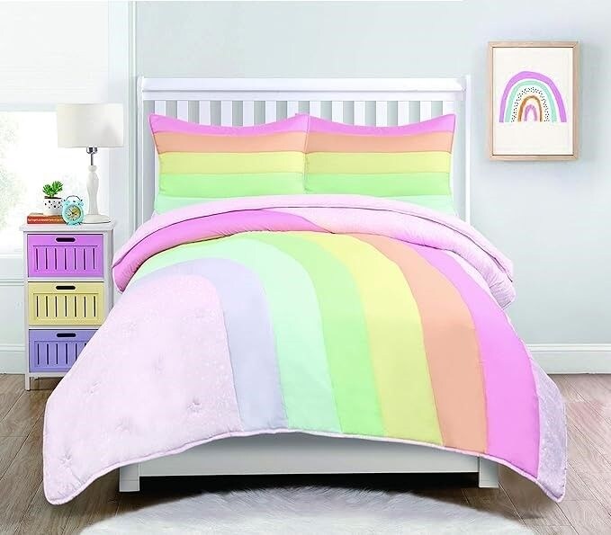 Kids Rule 3-Piece Rainbow Quilt Set | 1 Twin Bed Size Quilt &#x26; 2 Standard Shams | Made of 100% Micro-denier Polyester Fiber | Soft, Smooth &#x26; Durable | Ideal for Teens &#x26; Tweens | Multicolor