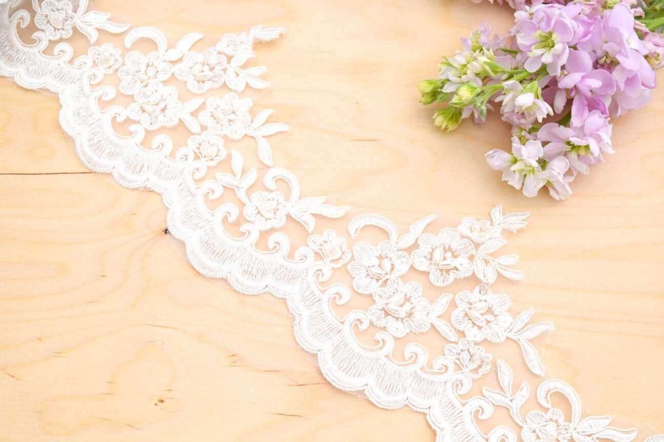 1 Yard White Beaded Floral Scalloped Bridal Lace Trim 5 Inch Wide
