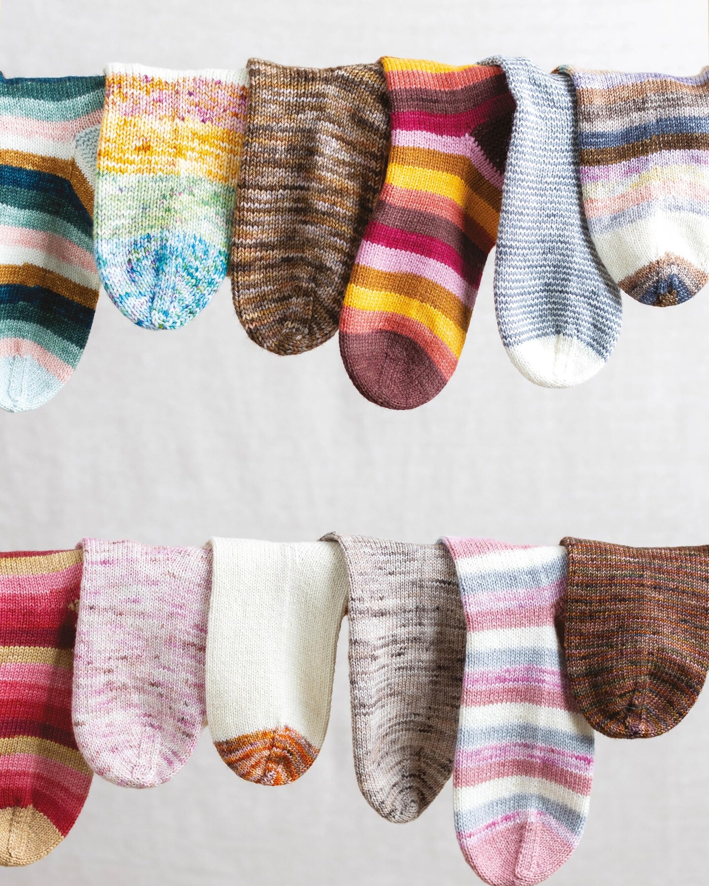 No Fear Sock Knitting: Take the worry out of sock knitting with this beginner's guide