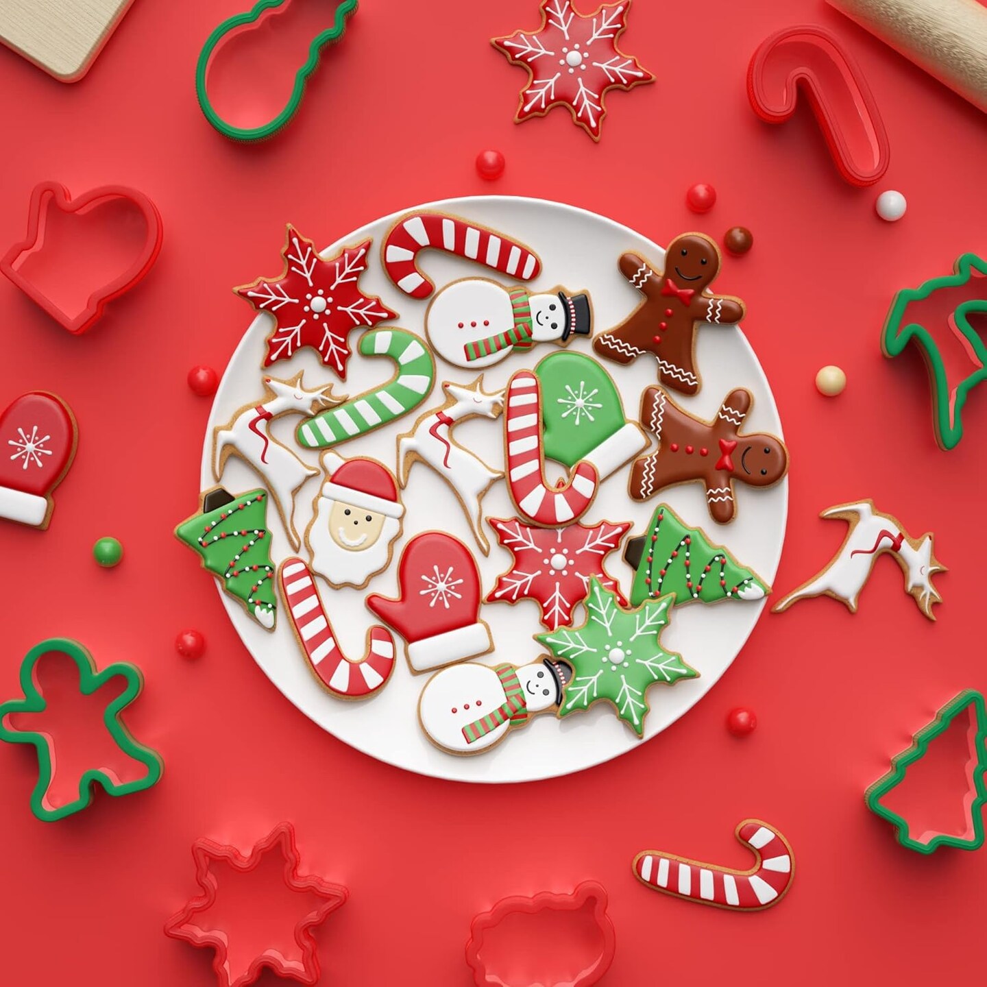 8 Piece Christmas Cookie Cutter Set with Comfort Grip