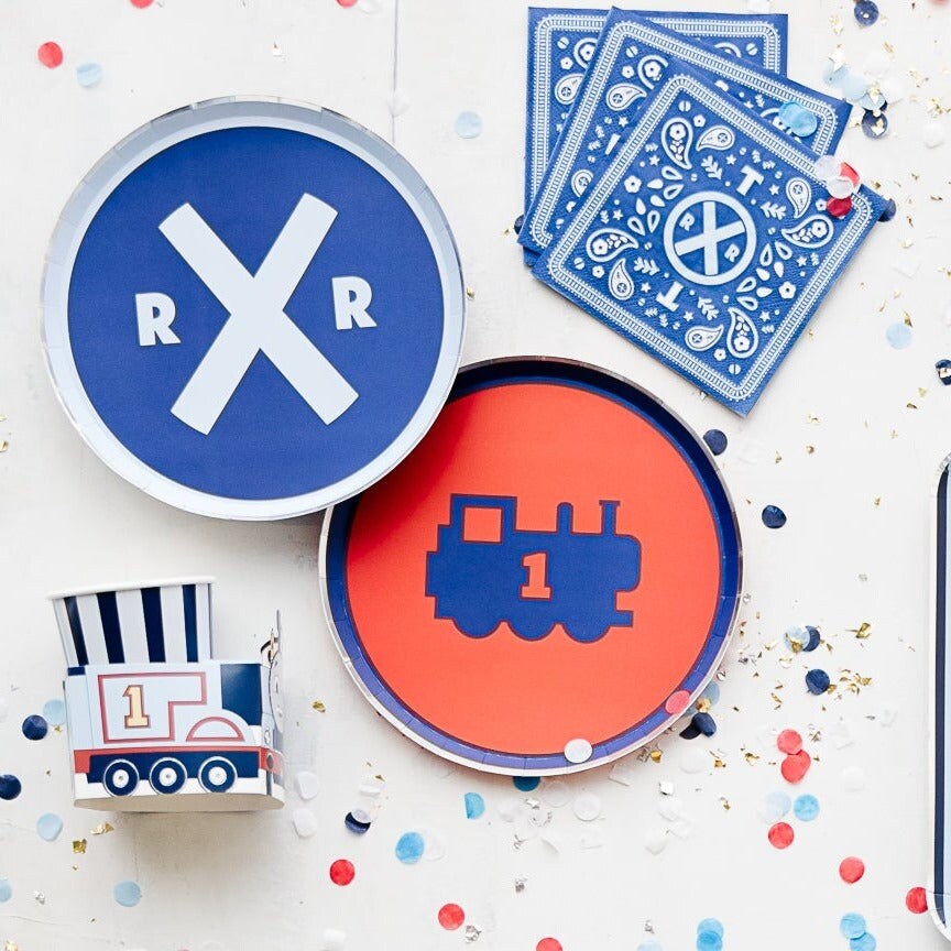 THOMAS &#x26; FRIENDS&#x2122; SMALL BLUE BANDANA NAPKINS