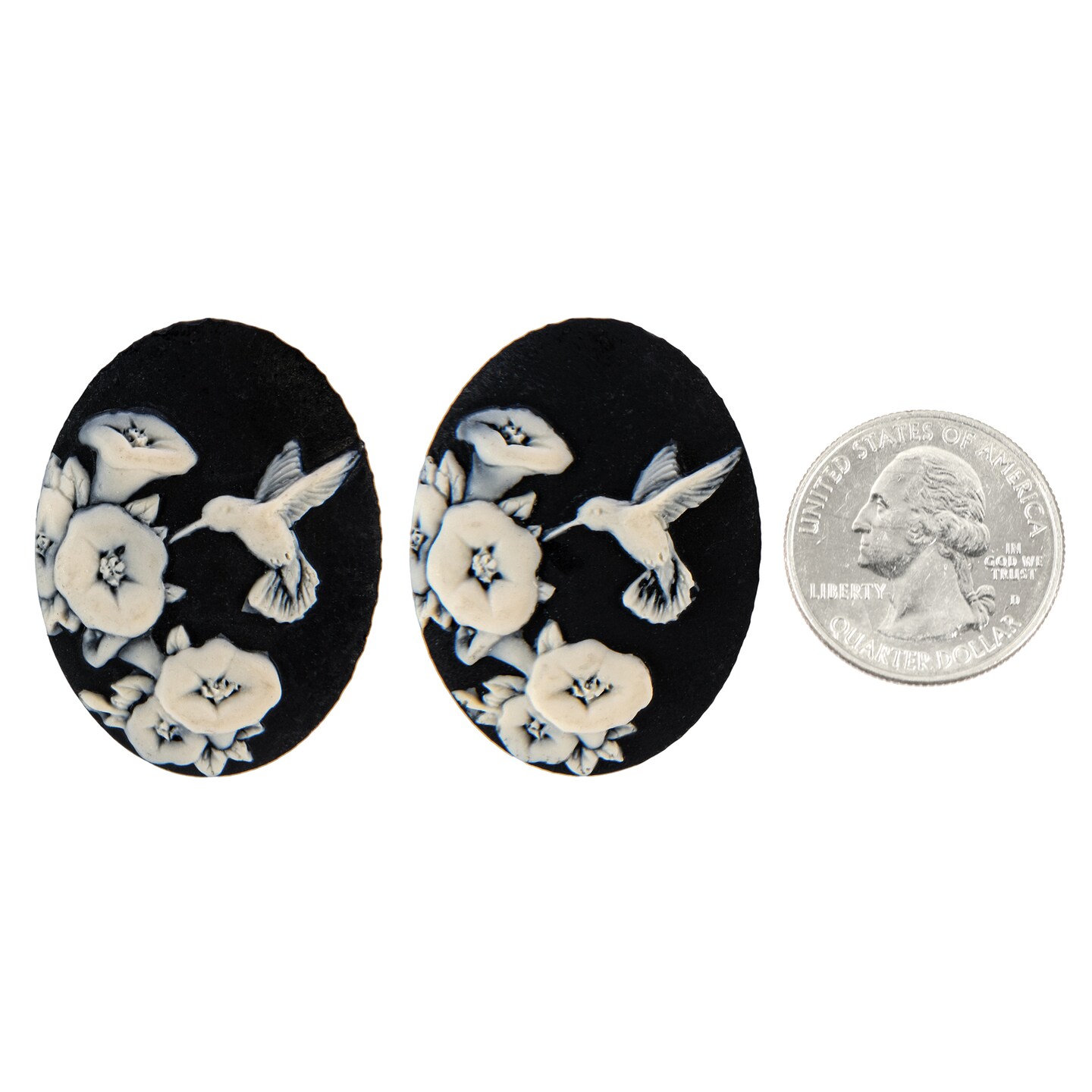 Hummingbird Facing Left - Cream and Black 40mm x 30mm Resin Cameos - Set of Two - CAM340