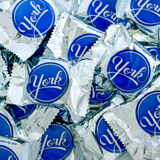 70 Pcs 50th Anniversary Candy Party Favors York Peppermint Patties Mints - Assembly Required