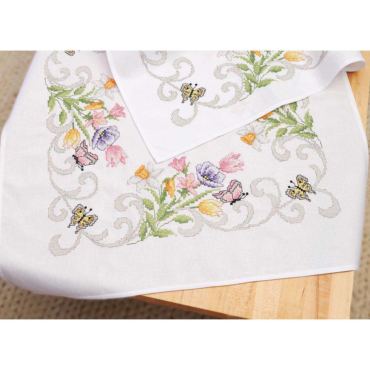Herrschners Ornamental Spring Table Topper Stamped Cross-Stitch Kit ...