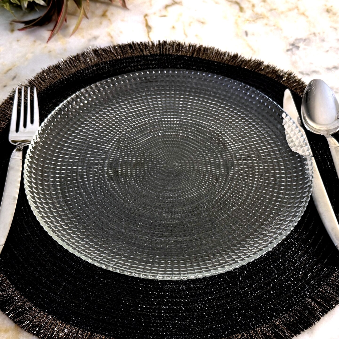 Glass Dinner Plate Decorative Swirl Beaded Pattern 10.75 Inch