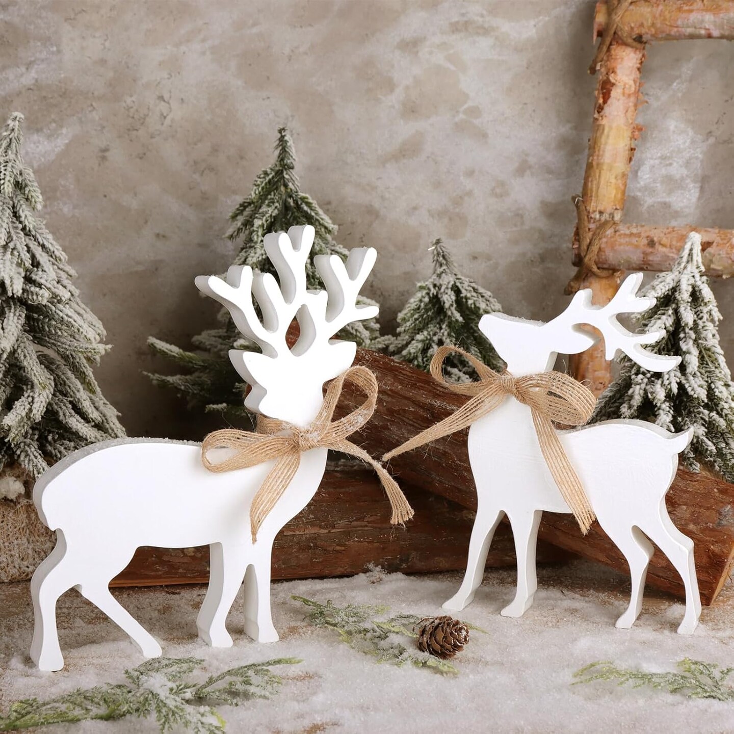 2Pcs Reindeer Christmas Decorations Indoor, Rustic Wooden Christmas Reindeer Figurine, Home Decor for Home Shelf Cabinet Table, Home Display, Tabletop