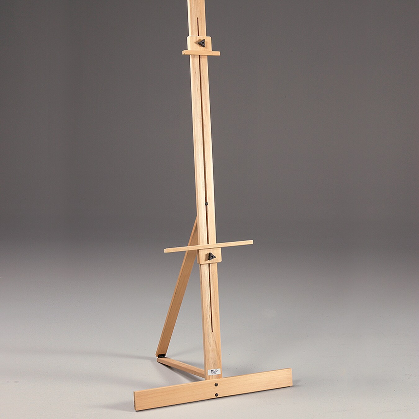 Martin Universal Design&#xAE; Prima&#xAE; Middleweight Folding Easel