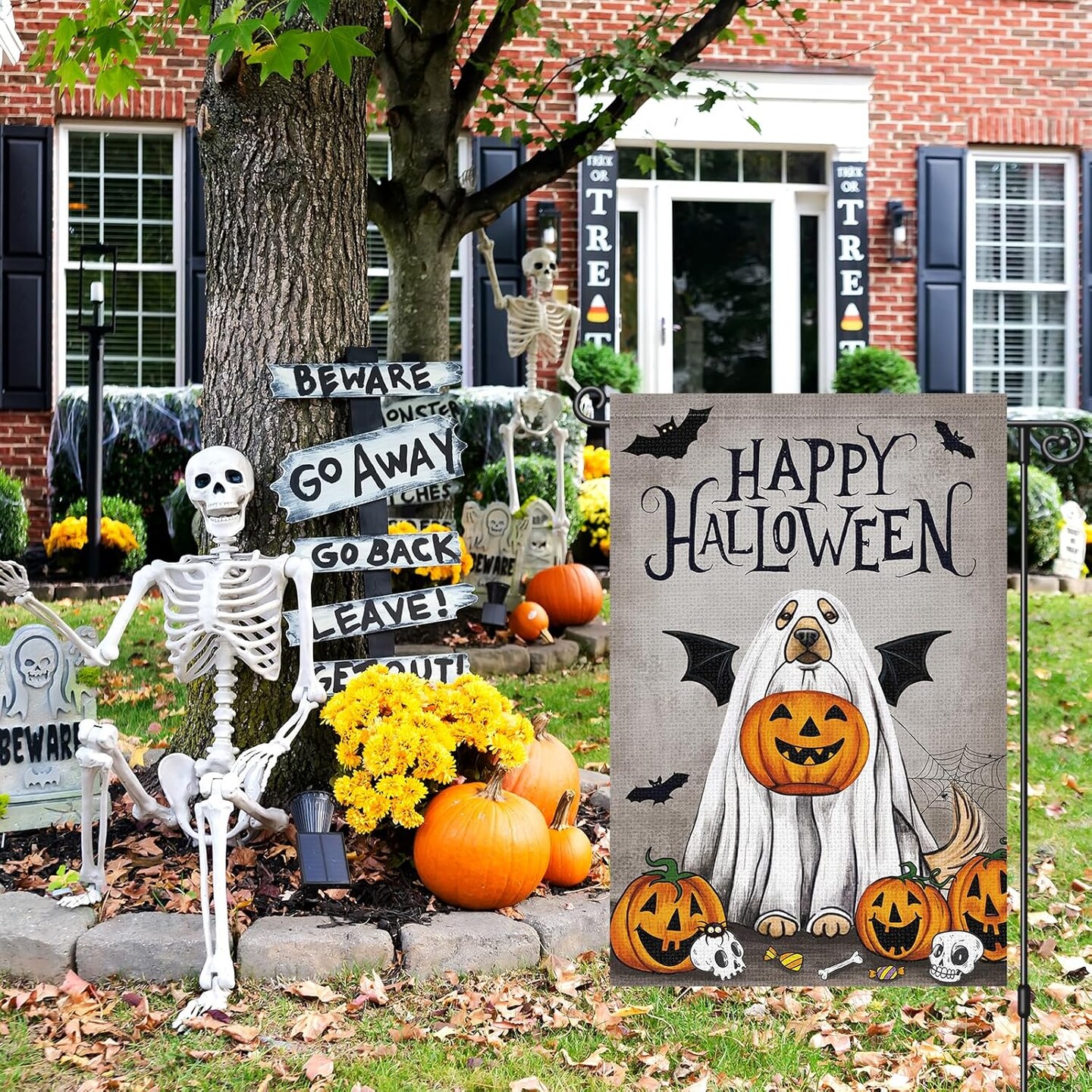 🎃 Happy Halloween Garden Flag – Ghost Golden Retriever Dog with Pumpkin, 12x18 Inch Burlap Outdoor Yard Flag (Flag Only)