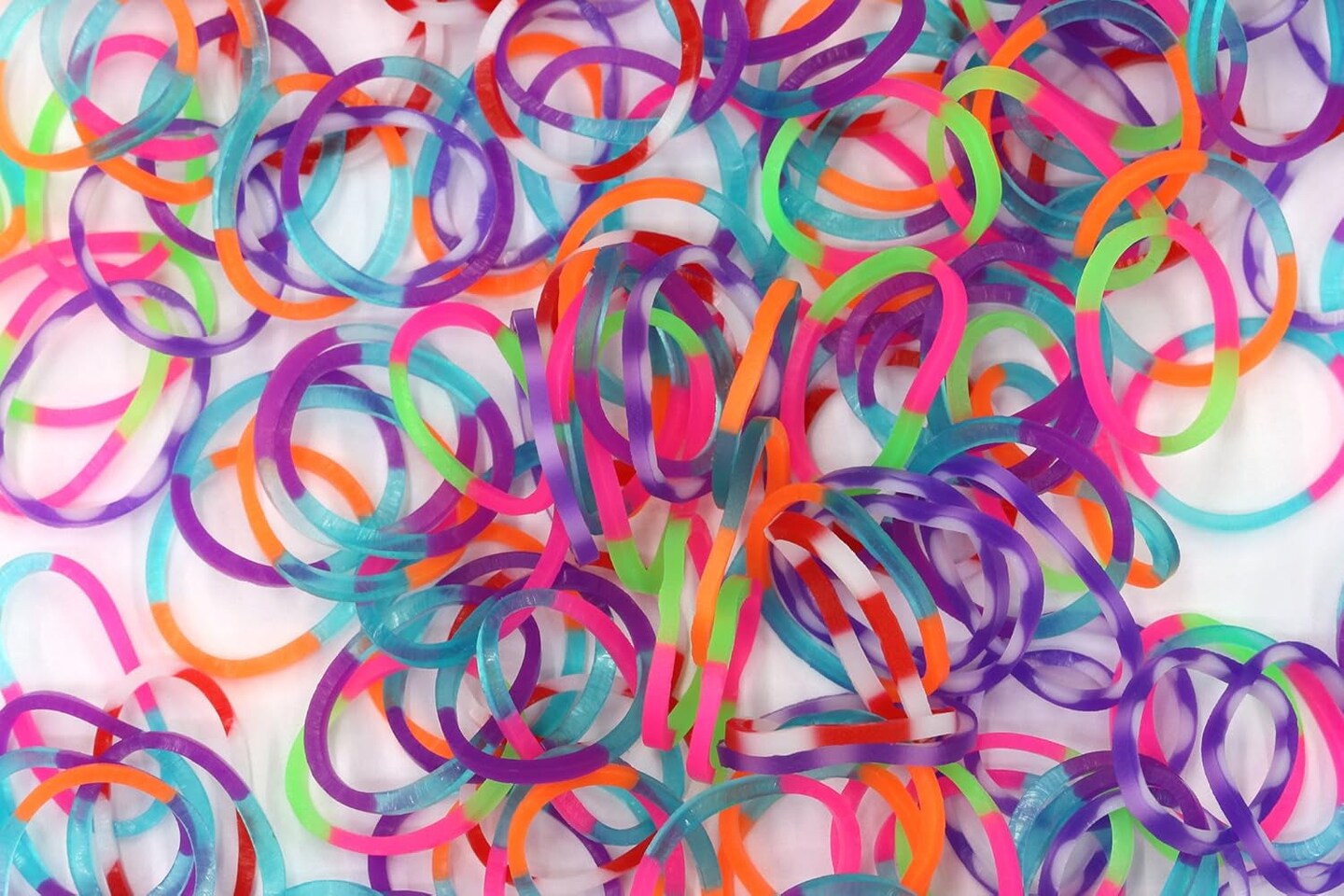 Specialty Tie-Dye Mixed Dual Color Latex-Free Refill Bands, 600 Count plus 24 C-Clips
