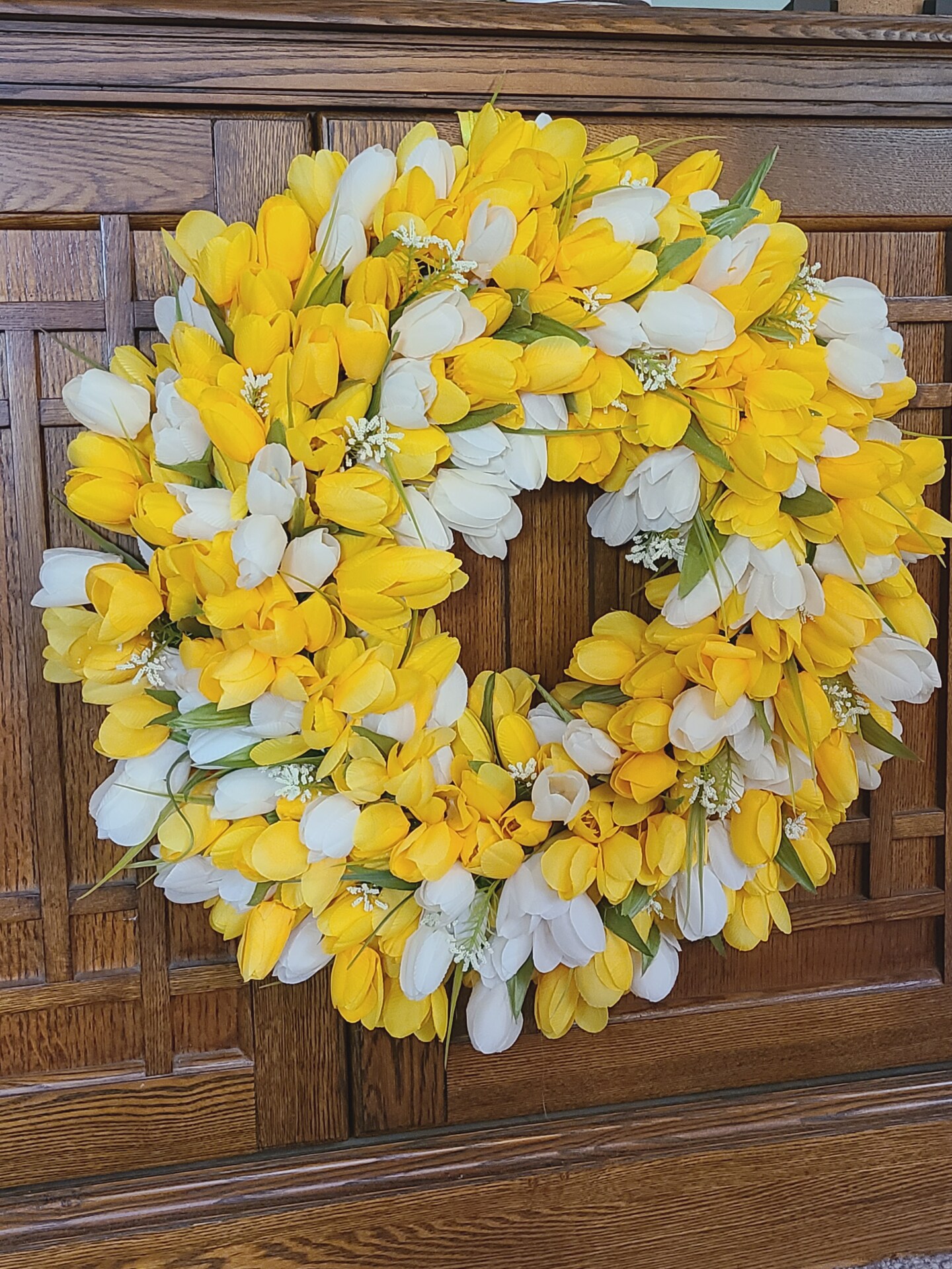 White Handmade Flower good Wreath