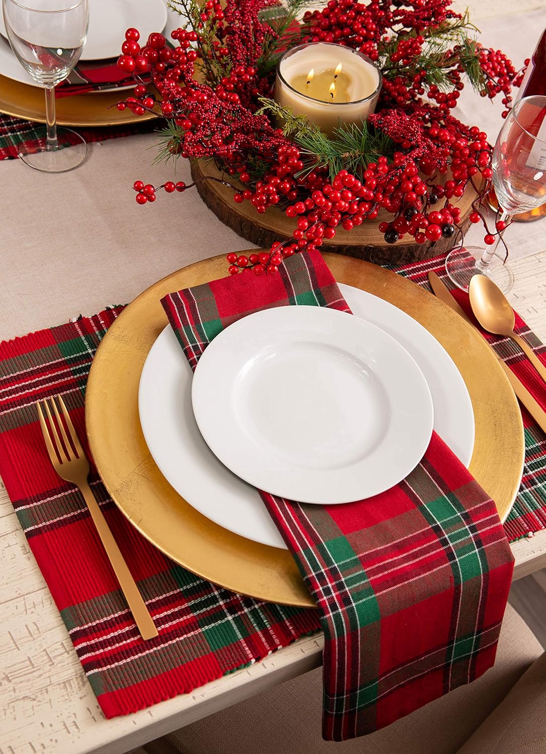 Farmhouse Christmas Plaid Dining Table &#x26; Kitchen D&#xE9;cor, Holiday Napkin Set, 18X18, Red &#x26; Green, 6 Count