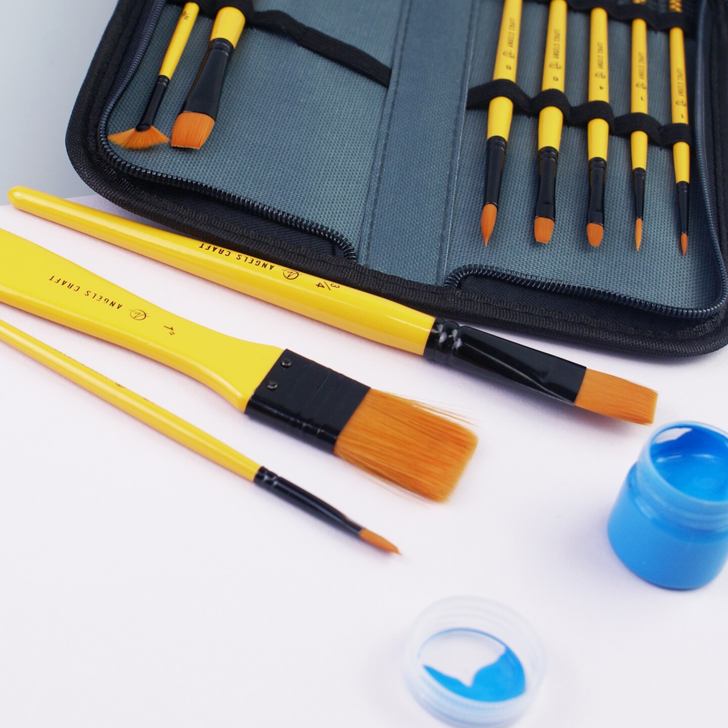 Angels Craft 10-Piece Synthetic Bristles Brush Set with Zip-Up Carrying Pouch