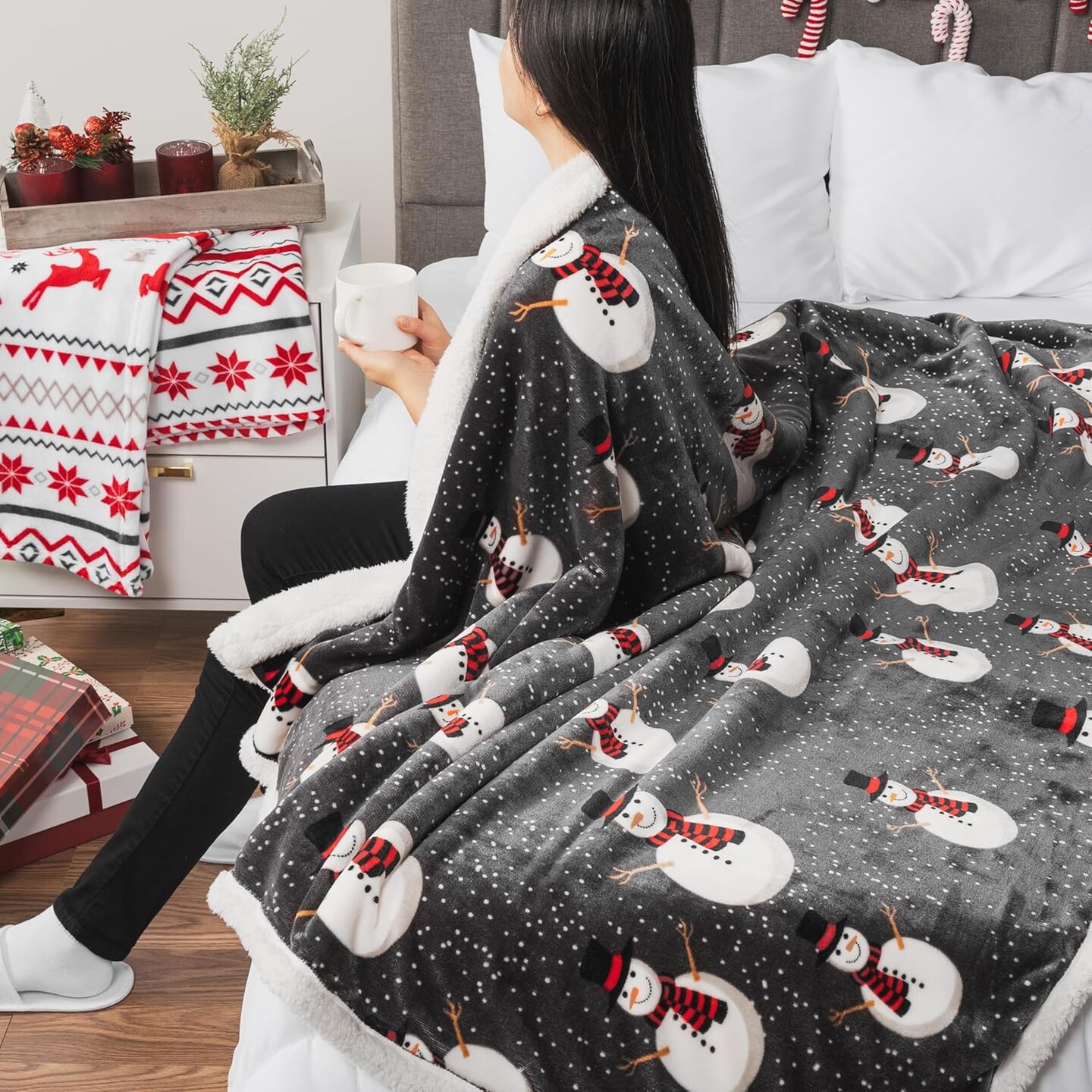 Premium Christmas Sherpa Throw Blanket | Snowman Decoration, Fleece, Plush, Warm, Cozy Reversible Microfiber Holiday Blanket 50 x 60