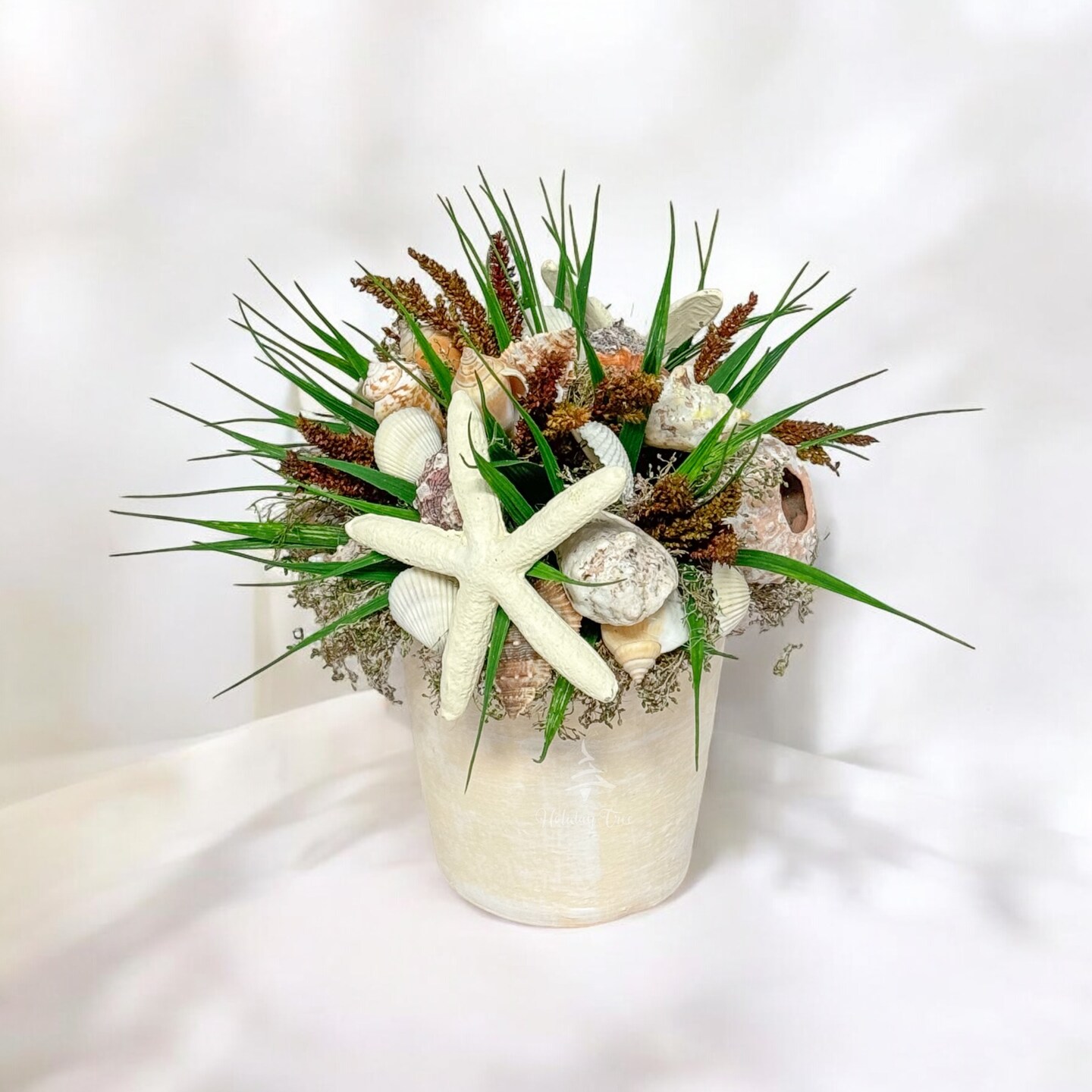 11&#x22; Shell Arrangement Centerpiece