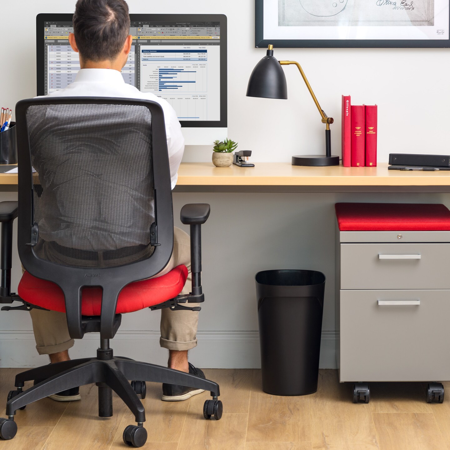 IRIS USA 6 Gallon / 24 Quart Plastic Wastebasket Garbage Trash Cans with Handles for Home Office Kitchen Bedroom Bathroom