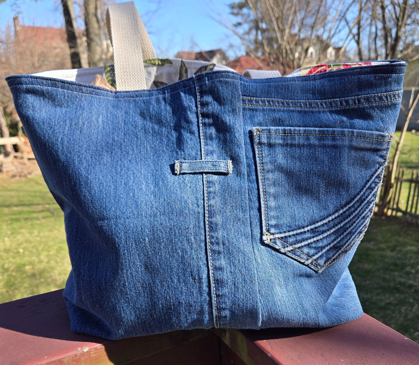 Cute Floral, Jeans Tote 2024 Bag, Handmade Denim Bag, Zippered and with Pockets