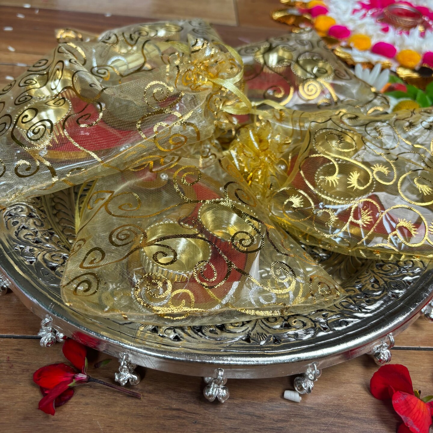 Haldi Kumkum Holder, Pooja Puja Favor, Thamboolam, Pooja Favor, Diwali Gift, Diwali Favor, Deewali Decor, Haldikumkum Plate, Pooja Return Gift