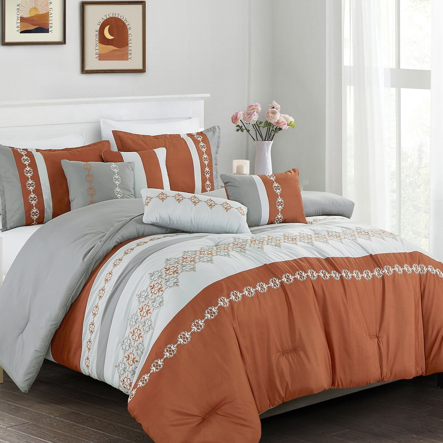 7 Pieces Luxurious Queen Comforter Set