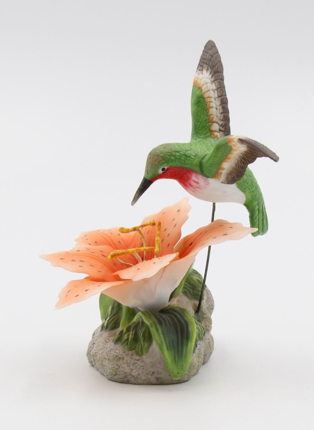 Ceramic Hummingbird with Lily Flower Figurine, Home D&#xE9;cor, Gift for Her, Gift for Mom, Nature Lover Gift, Birdwatcher Gift